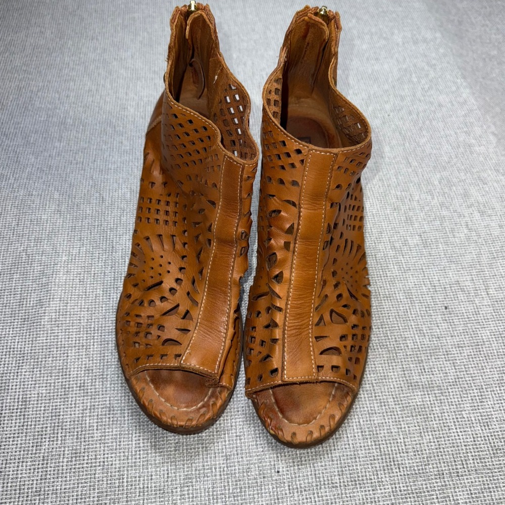 Pikolinos Women Tan Leather Laser Cut Open Toe Ankle Booties Size 9-9.5